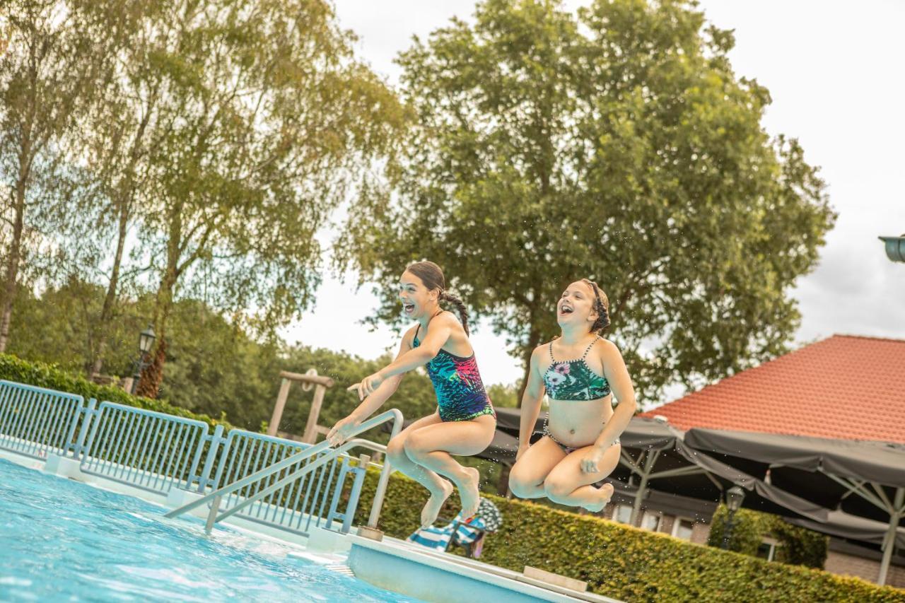 Cosy Tiny Lodges - Vakantiepark Kempenbos Diessen Dış mekan fotoğraf